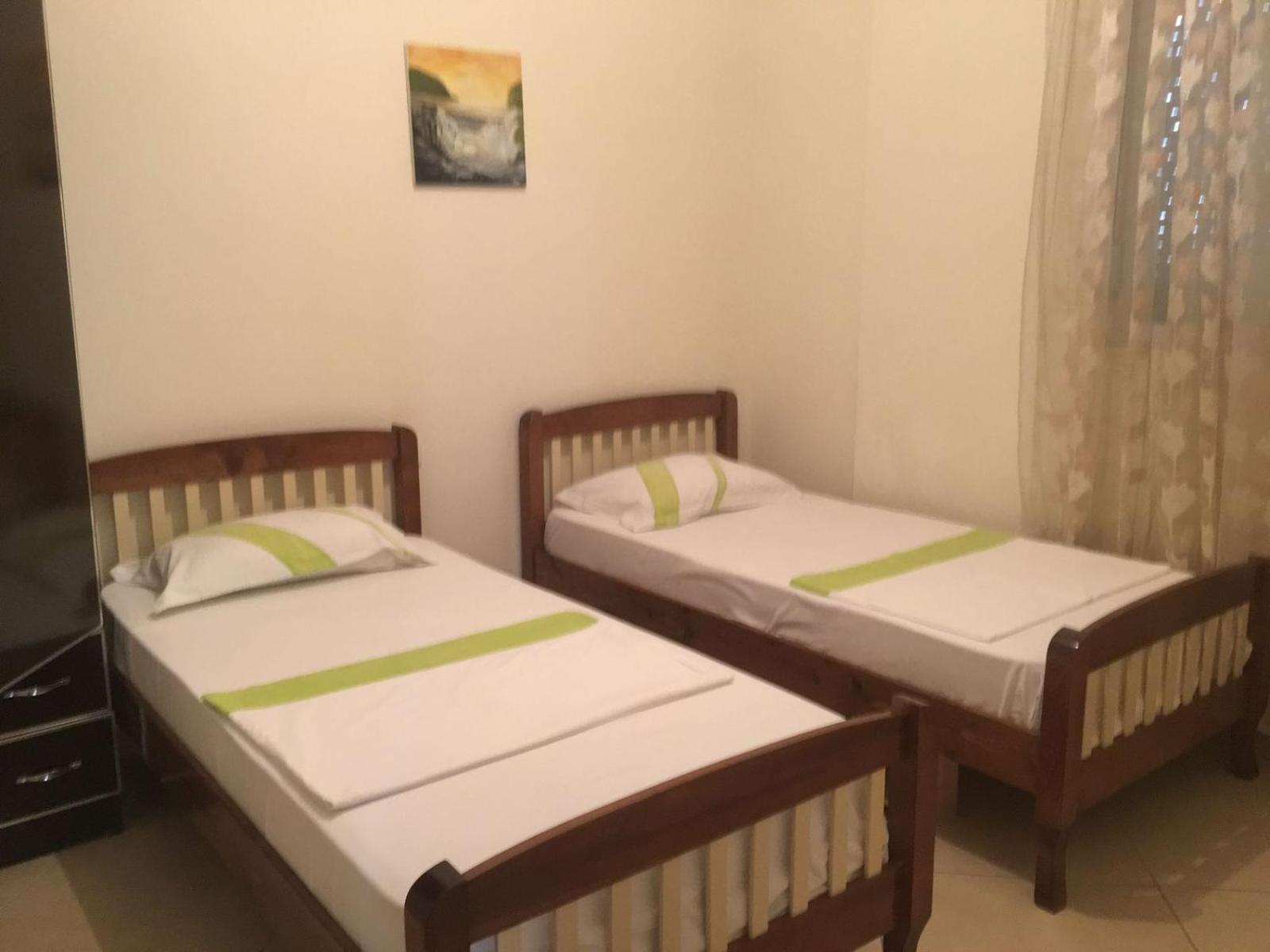Noah 2 Bedrooms Apartment 300 M From Lungomare With Private Parking *