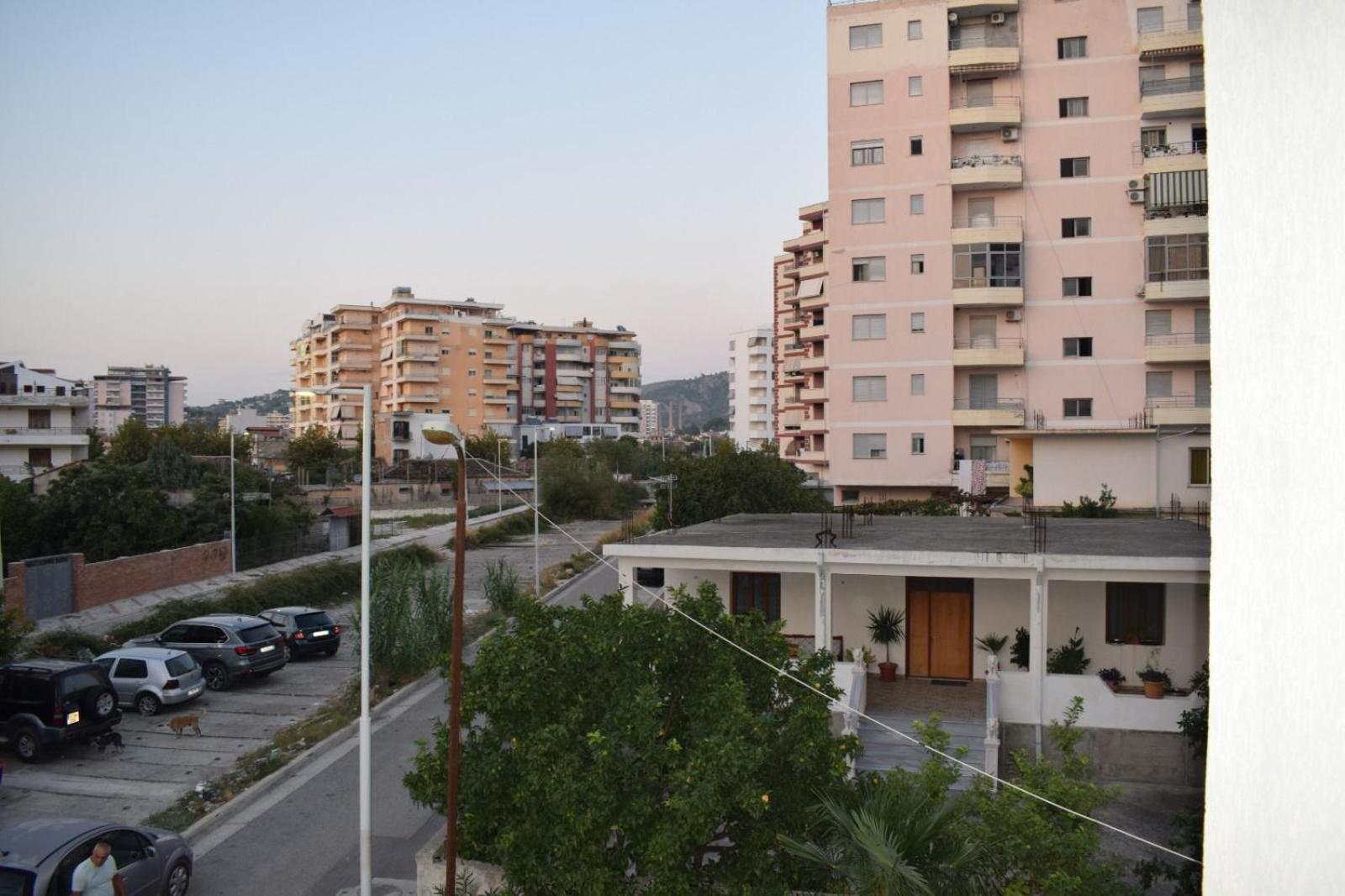 Noah 2 Bedrooms Apartment 300 M From Lungomare With Private Parking Appartamento Vlorë